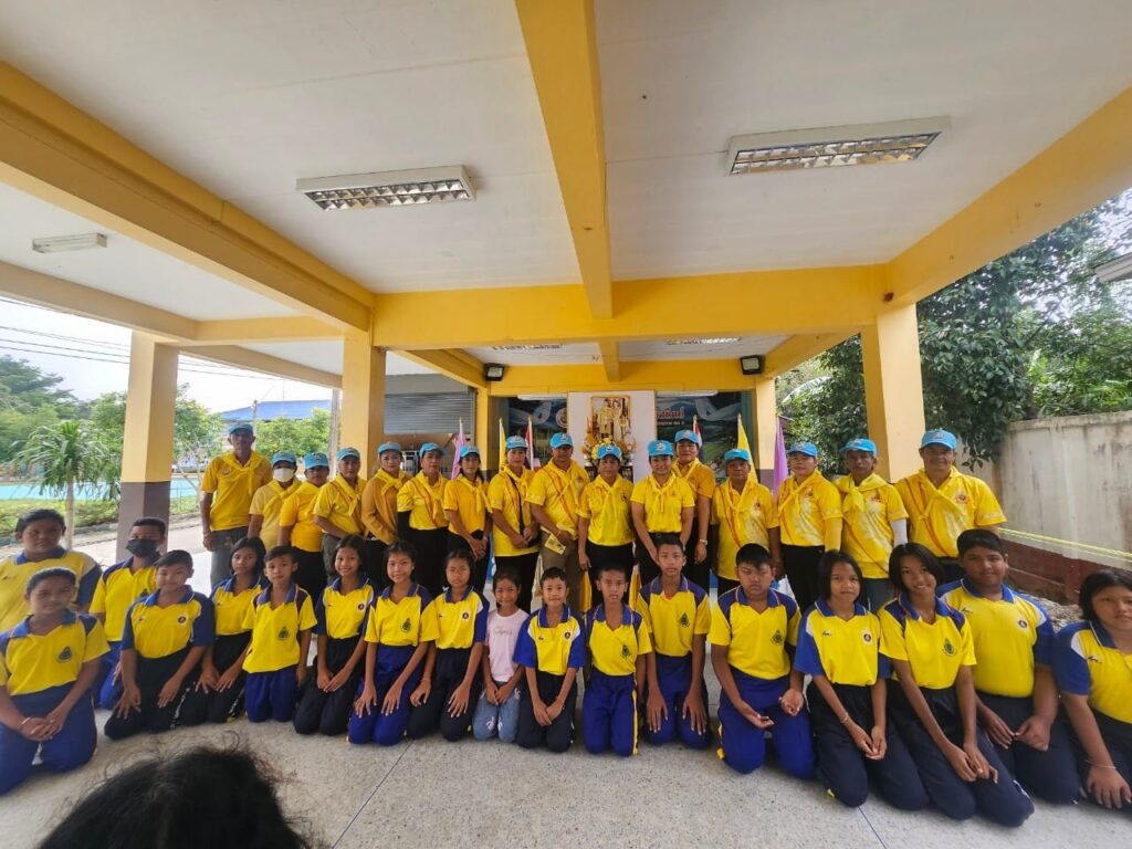 กิจกรรมจิตอาสา ตําบลกําโลน ร่วมพัฒนาโรงเรียนวัดโคกโพธิ์สถิตย์